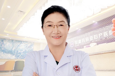 张登霞